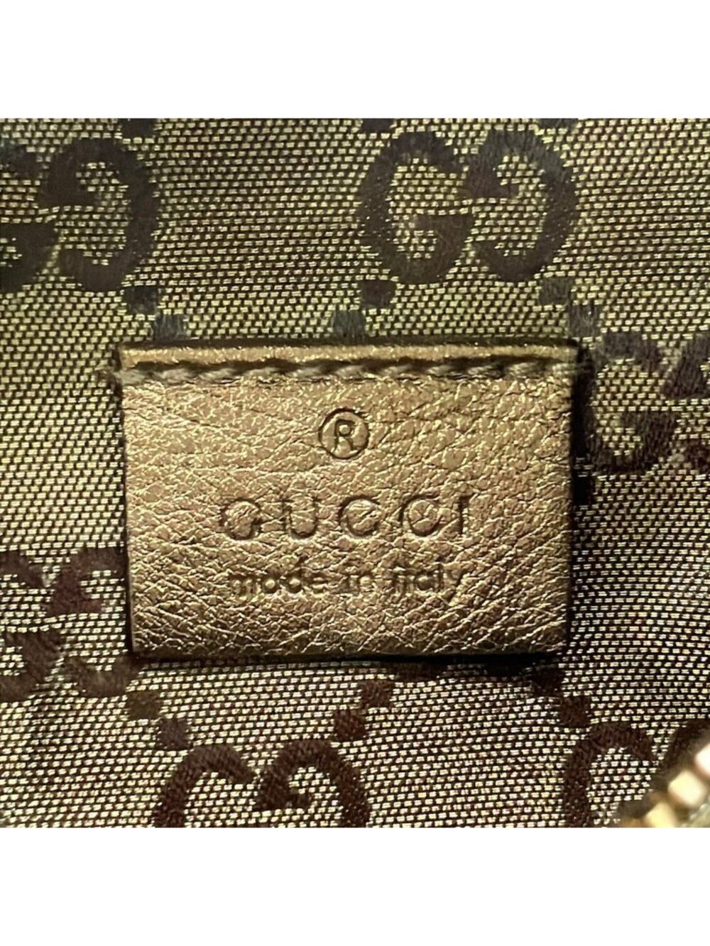 Gucci Waist Pouch Crystal GG Gold Leather - Picture 9 of 13